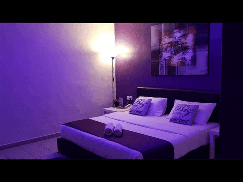 Biz Hotel Batu Pahat Exteriér fotografie