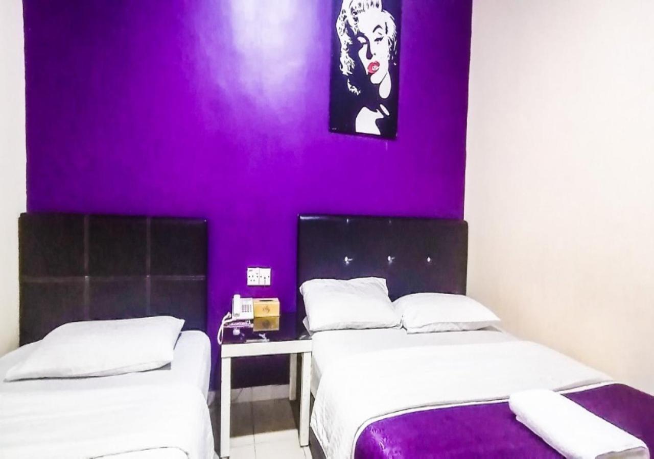 Biz Hotel Batu Pahat Exteriér fotografie