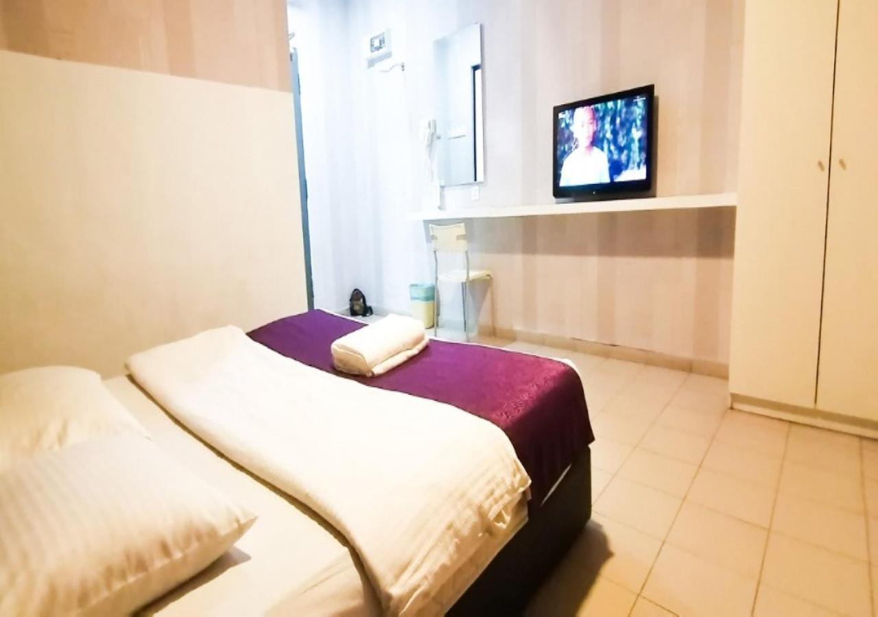 Biz Hotel Batu Pahat Exteriér fotografie